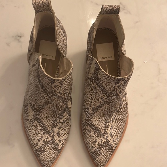 Gorgeous Python Booties, nwot. - Picture 1 of 6